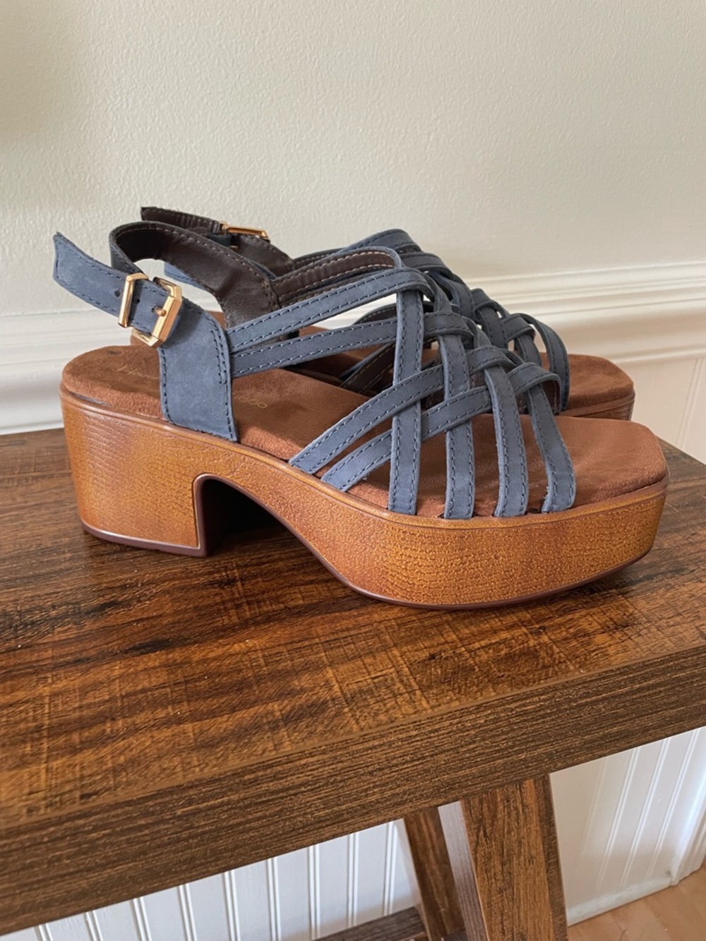 House of Harlow 1960 Blue Strappy Platform Sandals with Gold Buckle